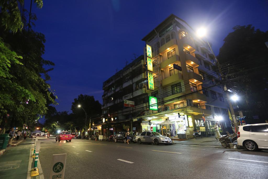 Thara House Hotel Bangkok Luaran gambar